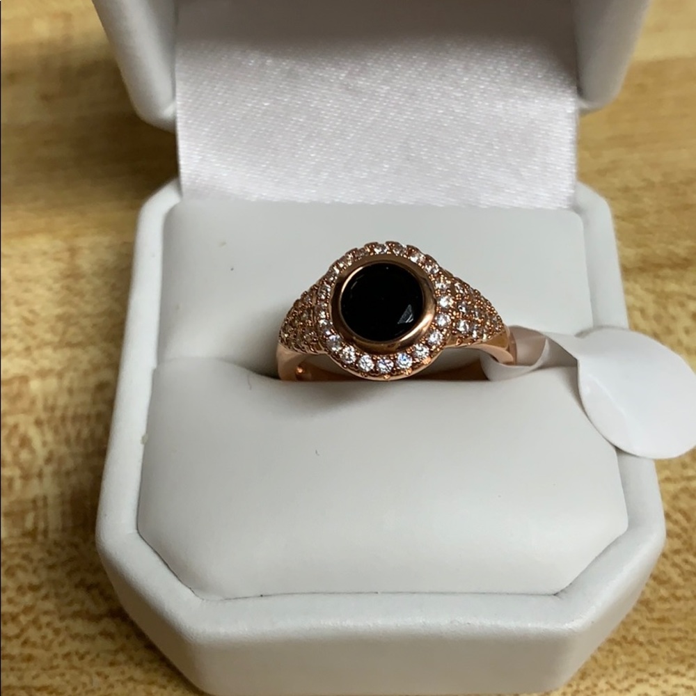 Fragrant jewels rose  goldtone  ring size 7